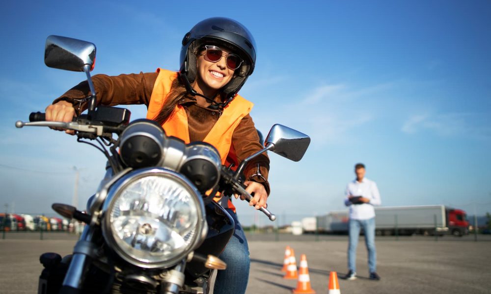 motorcycle-driving-school-1.jpg